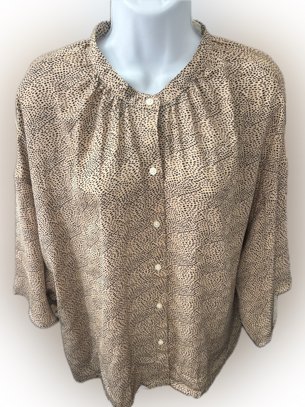 Levi’s XL Abstract Print Button Front Blouse Tan Black NWOT